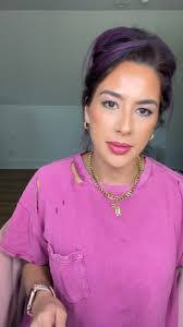 Brenda Merkley's Instagram, Twitter & Facebook