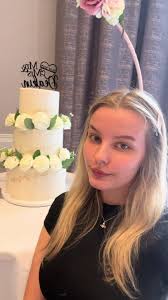 Three Wedding Cakes in Ten Days: The Final Creation