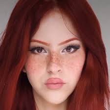 Isabel Mireles's Instagram, Twitter & Facebook