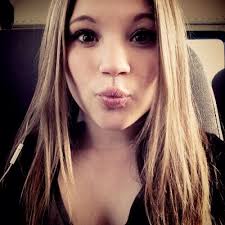 Amanda Doiron (@amandadoiron17)