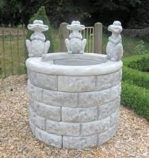 Maybe you would like to learn more about one of these? S107030 Ziehbrunnen Dekoelemente Aus Betonring Einzelsteinen Als Garten Steinbrunnen Oder Wasserspeicher Schopfbrunnen Und Baumring Kaufen Bei Balustradenformen More