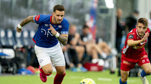 Aron dønnum og viðar örn kjartansson har tatt en aldri så liten tur til «fredagspraten»! Lecce Aktuelle Donnum Hyller Italiensk Fotball Det Er En Religion Eurosport