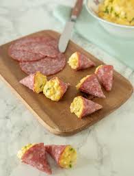 salami hapje met eiersalade receitas receitas saborosas receitas interessantes