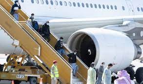 Saudi arabia is set to ease its suspension on international flights from 6am on tuesday 15 september. Saudi Arabian Airlines Arab News