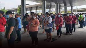 Jun 02, 2021 · องค์การขนส่งมวลชนกรุงเทพ จัดรถ shuttle bus 3 เส้นทาง ส่งประชาชนเดินทางฉีดวัคซีนป้องกันโควิด ที่ศูนย์ฉีดวัคซีนกลางบางซื่อ เริ่ม 7 มิ.ย. 7exeywfug4atdm
