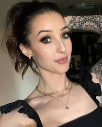 Desiree Whitworth's Instagram, Twitter & Facebook