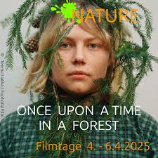 Casterin Lisa Oláh & der Regisseur Simon Jaquemet vor den Toren unseres  Festival-Kinos, Stadtkino Wien. Morgen am 04.03. (16.45) könnt ihr im  Anschluss von LICHT von Barbara Albert Lisa Oláh Einblicke in