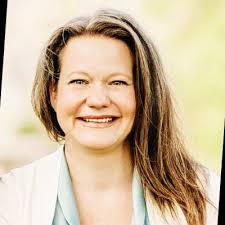 Recognizing Jasmine Solis, our powerhouse Vice President of Operations at  Sky Blue Builders, during Women in Construction Week!