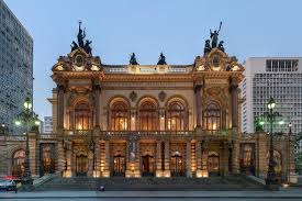 Luciano treina e deve enfrentar o internacional. Sao Paulo Private City Tour 2021 Sao Paulo