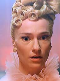 We all love our dear doctor Crane, but he has his share of awkward/cringey  moments such as this one. Let's start a thread with some of your most  notable cringey/awkward Frasier moments! |