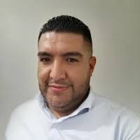 40+ perfiles de «Efren Cesar»