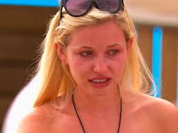 Love Island 2019: Amy leaves the villa
