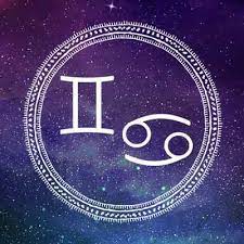 Gemini taurus cusp women have the charm of the gemini and the energy and power of the taurus. Gemini Cancer The Cusp Of Magic