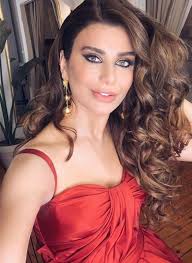 Alpaslan / ebru şancı isyan ett / ebru şancı: Ebru Sanci Kimdir Ebru Sanci Biyografi