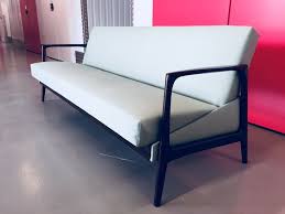 Gebe eine coole mid century couch 2 sitzer in teak ab. Restauriertes 50er Teak Sofa Danish Daybed 1 990 Stugalove
