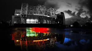 Manchester united fans have stormed old trafford in protest against their owners pic.twitter.com/8xexehwdfq. Manchester United Stadium In Der Nacht Alte Trafford Tapete Hd 1920x1080 Wallpapertip