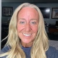 Kristine Suarez's Instagram, Twitter & Facebook