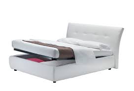 Il letto da una piazza e mezza è comodo perchè si adatta alle esigenze di ragazzi grandi che vorrebbero più comfort in cameretta, le linee giovani dei nostri modelli moderni si inseriscono perfettamente nelle camerette contemporanee. Letti Piazza E Mezza 120 Letti Da Una Piazza Maggiorati Per Dormire Ancora Piu Comodi Trovi Letti Da Una Piazza E Mezza Larghi 120 Cm Per Adulti E Ragazzi E