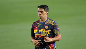 Arsenal membuka pekan perdana liga inggris musim ini torehan tigal gol ini menempatkan penyerang asal mesir itu sebagai top skor sementara premier league 2020/2021, sedangkan the reds bercokol di. Luis Suarez Masuk 3 Besar Top Skor Barcelona Sepanjang Masa