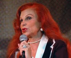 La cantante, vero nome maria ilva biolcati, si è da tempo ritirata dalle scene musicali. Milva Oggi Eta Altezza Peso Nome Vero Ex Marito Amori Figlia E Malattia