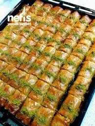 Rulo Sobiyet Tatlisi Hazir Baklava Yufkasiyla Yemek Tarifleri Yemek Ascilik