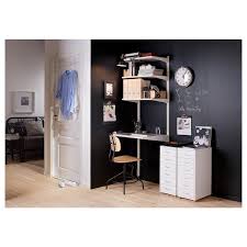 Pour éviter la chute de ce meuble, il faut le fixer au mur de façon permanente à l'aide des pièces pour fixation au mur incluses. Algot Wall Upright Shelves White Ikea