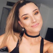 Ebony Jimenez's Instagram, Twitter & Facebook