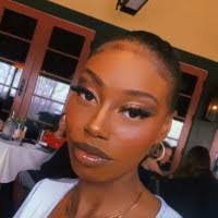 Olivia Kramer's Instagram, Twitter & Facebook