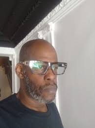 Jimhalo Trendy Black Irregular Frame Transition Glasses