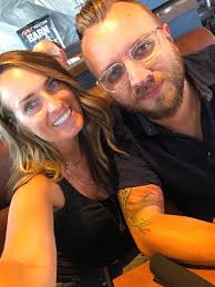 Hi Everybody! Noticed I have a bunch of NEW friends