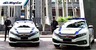 The visit was accompanied by pn nuramalina (director of franchise development and direct selling division) and the other 3 officers. Honda Civic Extends Civic Duty In Assisting Ministry Of Domestic Trade And Consumer Affairs Wapcar