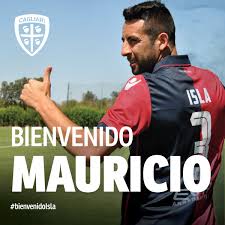 Mauricio isla (born june 12, 1988) is a professional football player who competes for chile in world cup soccer. Squawka News On Twitter Done Deal Mauricio Isla Has Joined Cagliari From Juventus For An Undisclosed Fee Signing A Three Year Deal