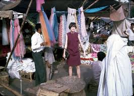Luisa zappitelli, icona dei diritti delle donne e simbolo d'amore per patria e bandiera. Afghanistan Anni 60 Nelle Foto Di William Podlich The Italian Eye Magazine