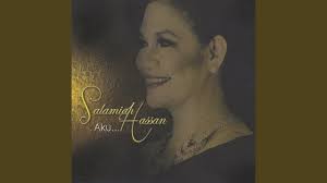 Bagai pungguk merindukan bulan =seseorang yang membayangkan atau menghayalkan sesuatu yang tidak mungkin. Malam Bulan Di Pagar Bintang Salamiah Hassan Shazam