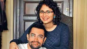 Bollywood superstar aamir khan and kiran rao met on the sets of 'lagaan' (2001) and after dating each other for some time, they tied the knot on 28 december 2005. Vato7 9jjljrxm