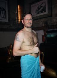 On était sur le tournage de « Selfie », le nouveau clip porno de Vald