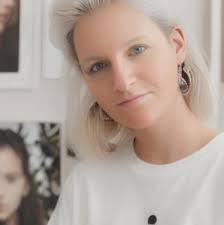 Donna Severino Weckesser added...