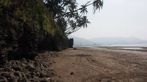 File:Revdanda Fort 08.jpg - Wikimedia ...