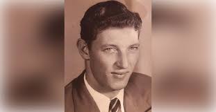 Nathan Cannon's Instagram, Twitter & Facebook