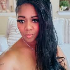 Hope Leflore's Instagram, Twitter & Facebook