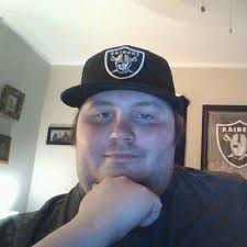 Kenneth Bivens (@KennethBivens90)