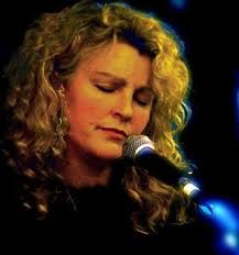 HISTORY OF AUSTRALIAN MUSIC FROM 1960 UNTIL 2000: ROSE BYGRAVE