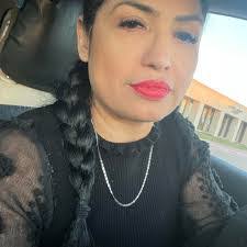 Shannon Honaker's Instagram, Twitter & Facebook