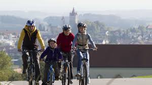 Großeinsatz auf der salzach am 24. Urlaub Dahoam Inn Salzach Region Bietet 1500 Km Langes Radwegenetz Mit 24 Thementouren Bayern