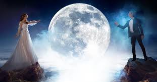 خواطر عن القمر والحب نواعم