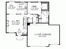 It is a great solution for connecting to a guest bedroom that is used infrequently. House Plans Jack And Jill Bathroom Home And Aplliances