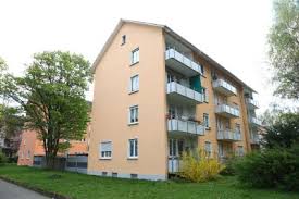 Lichtdurchflutete zentrumsnahe 2 ½ zimmer dg wohnung in singen (nordstadt) lkr. Wohnung In Singen Zur Miete