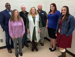 Panel discussion addresses issue of homelessness