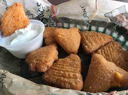 Layered with crispy bacon, this heavenly recipe is sure to become a family favorite. Roosters Restaurant On Twitter It S Appetizer Twosday And Today We Have 2 Mac N Cheese Bites We Ll See You Soon
