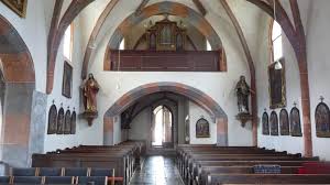 In der kindheit entwickeln wir uns und wachsen zu eigenständigen erwachsenen an. Priester Stiehlt Angeblich 100 000 Dollar Und Gibt Sie Fur Mannerbekanntschaften Aus Stern De